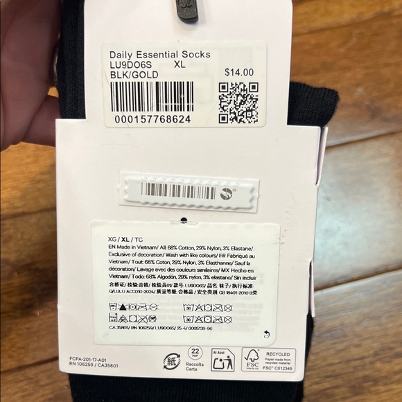 lululemon athletica Black Athletic Socks with Gold Logo - Picture 2 of 2